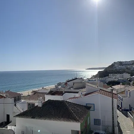 Casa Pedro In - Oceanview & Salema