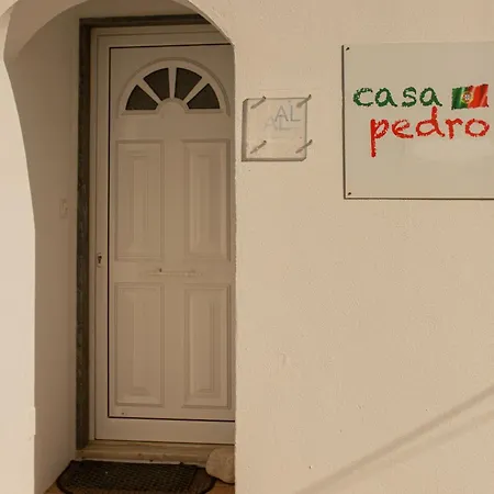 Casa Pedro In - Oceanview & Apartament Salema