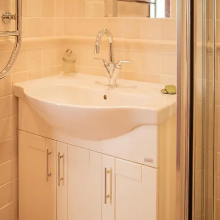 Casa Pedro In - Oceanview & Apartment *